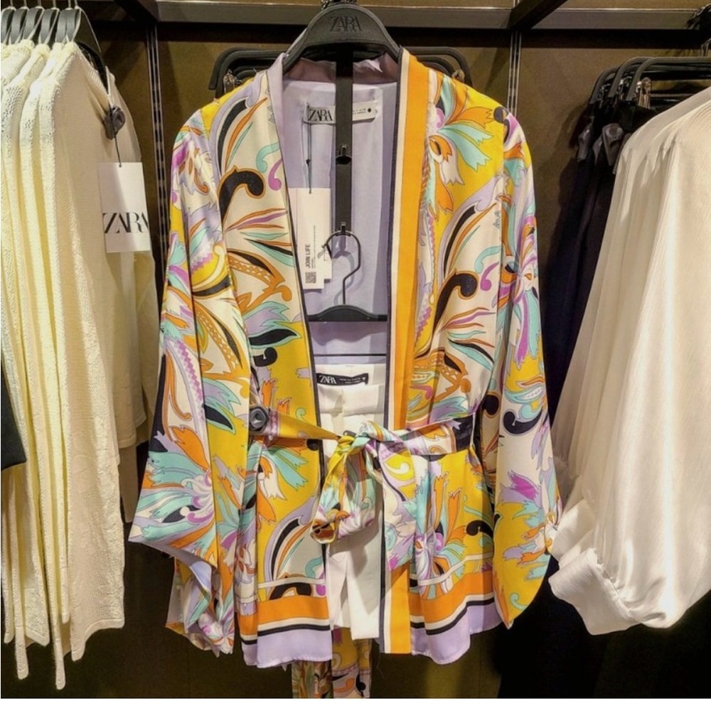 Zara Women's Colorful Patterned Robe